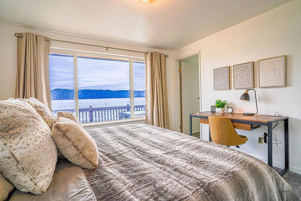 Waterfront Retreat, Relaxation, Fun In Hood Canal Hoodsport Exterior photo