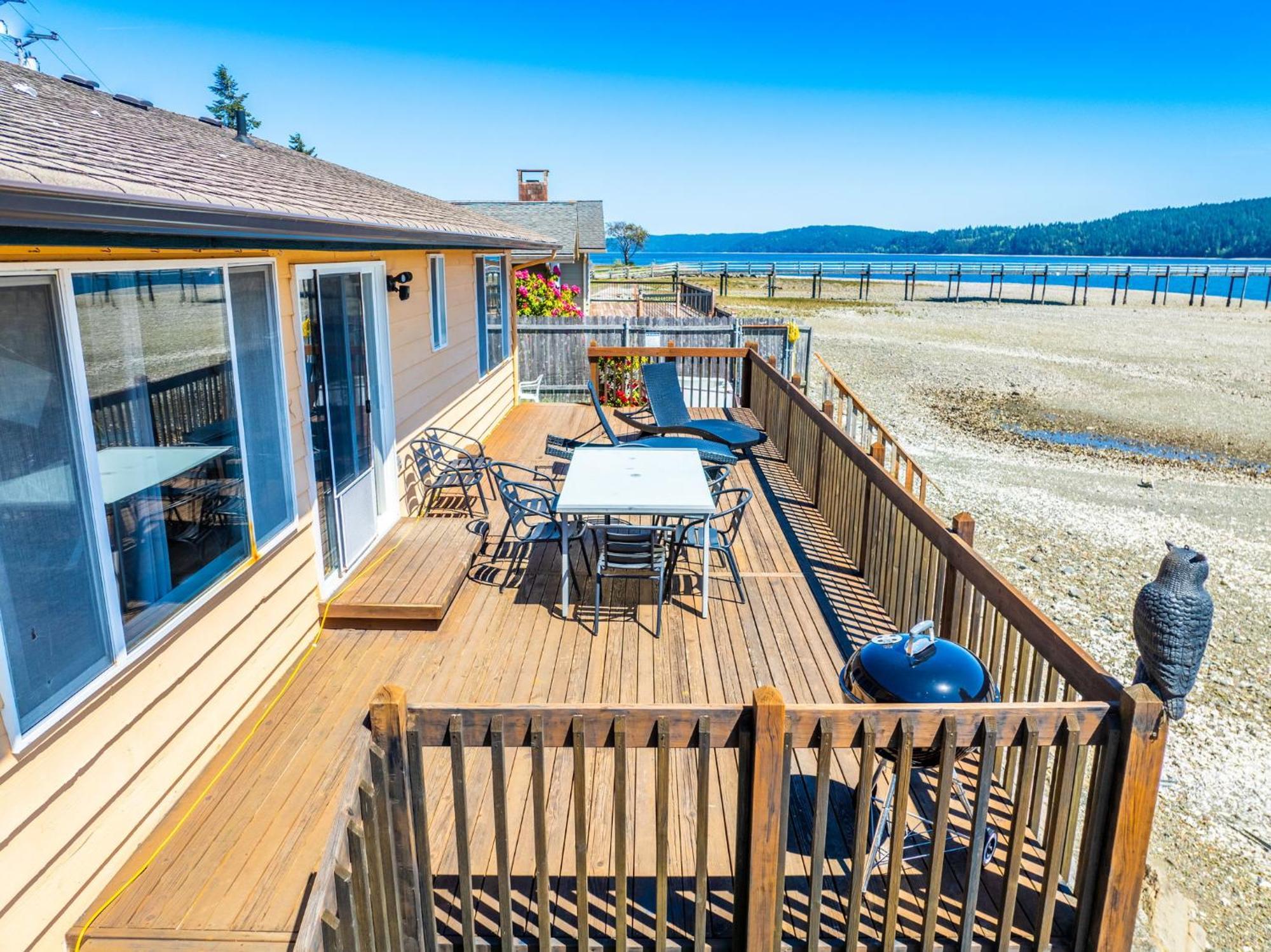 Waterfront Retreat, Relaxation, Fun In Hood Canal Hoodsport Exterior photo