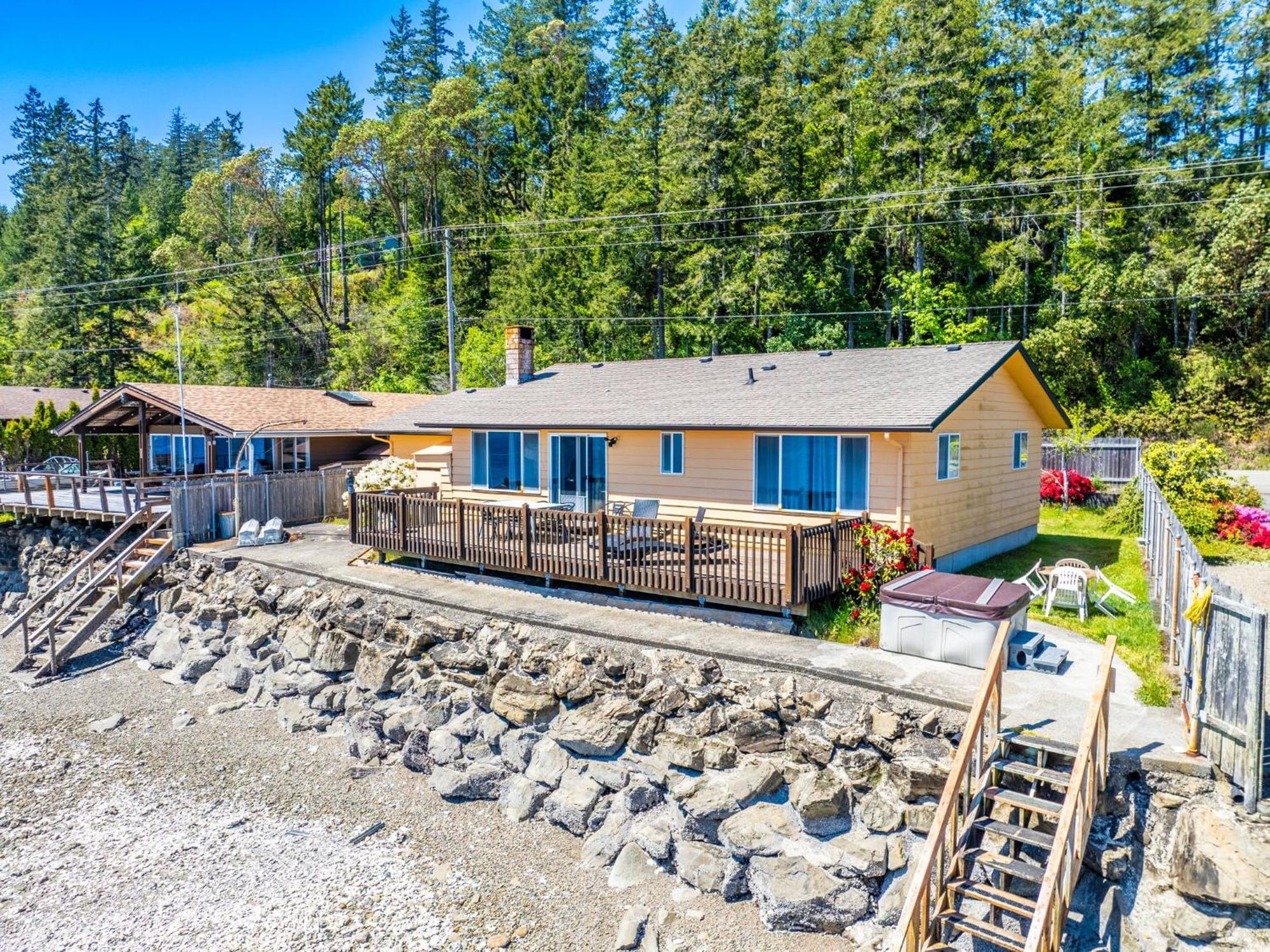 Waterfront Retreat, Relaxation, Fun In Hood Canal Hoodsport Exterior photo