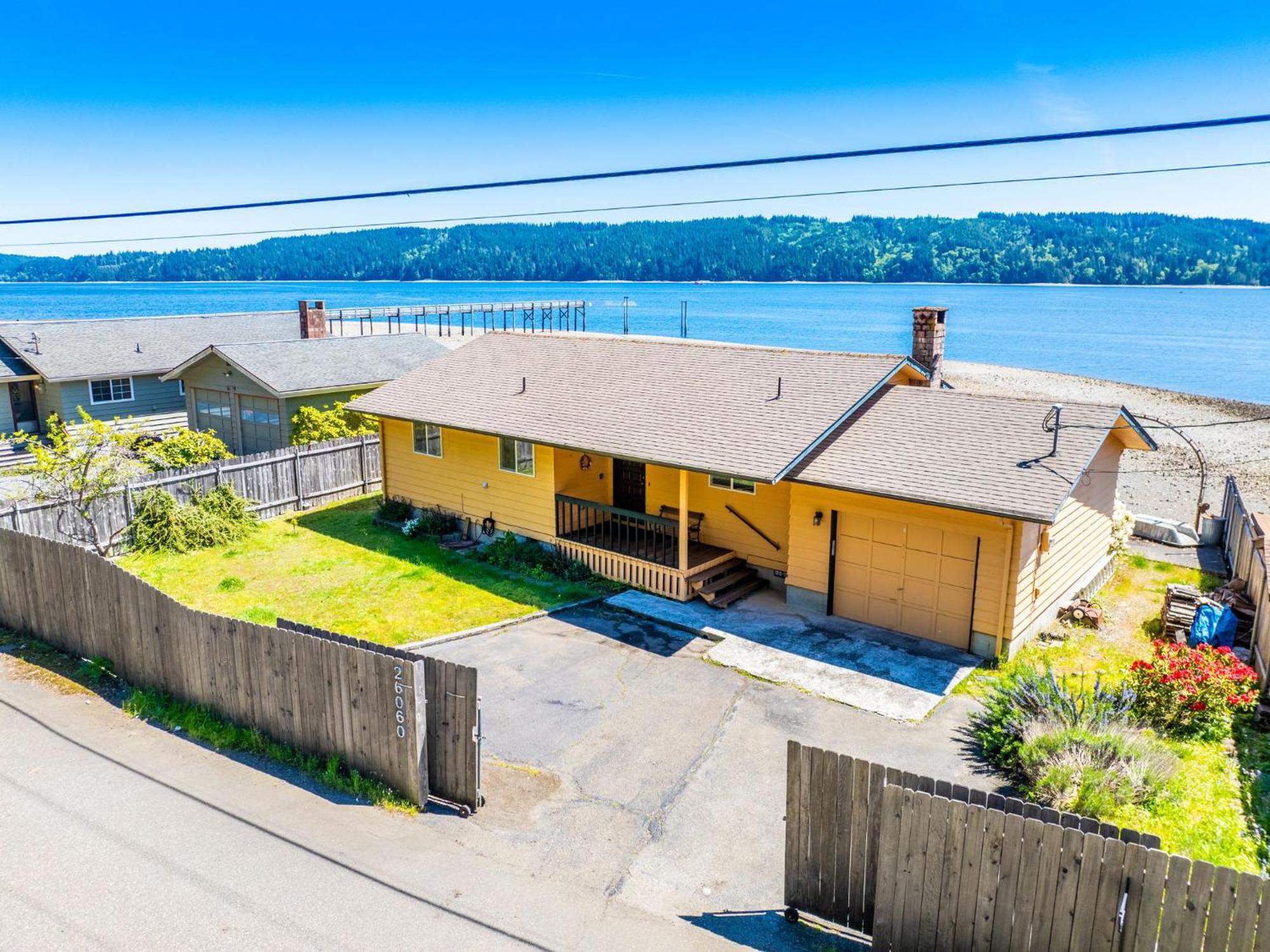 Waterfront Retreat, Relaxation, Fun In Hood Canal Hoodsport Exterior photo